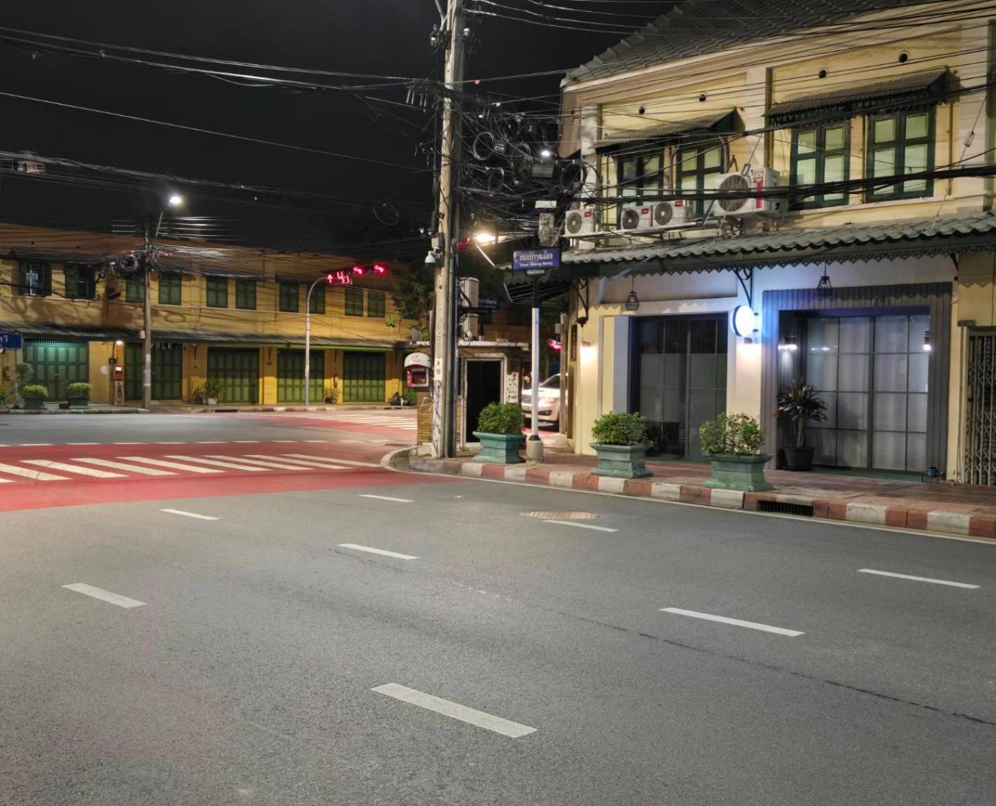 Victory Place Bangkok Luaran gambar